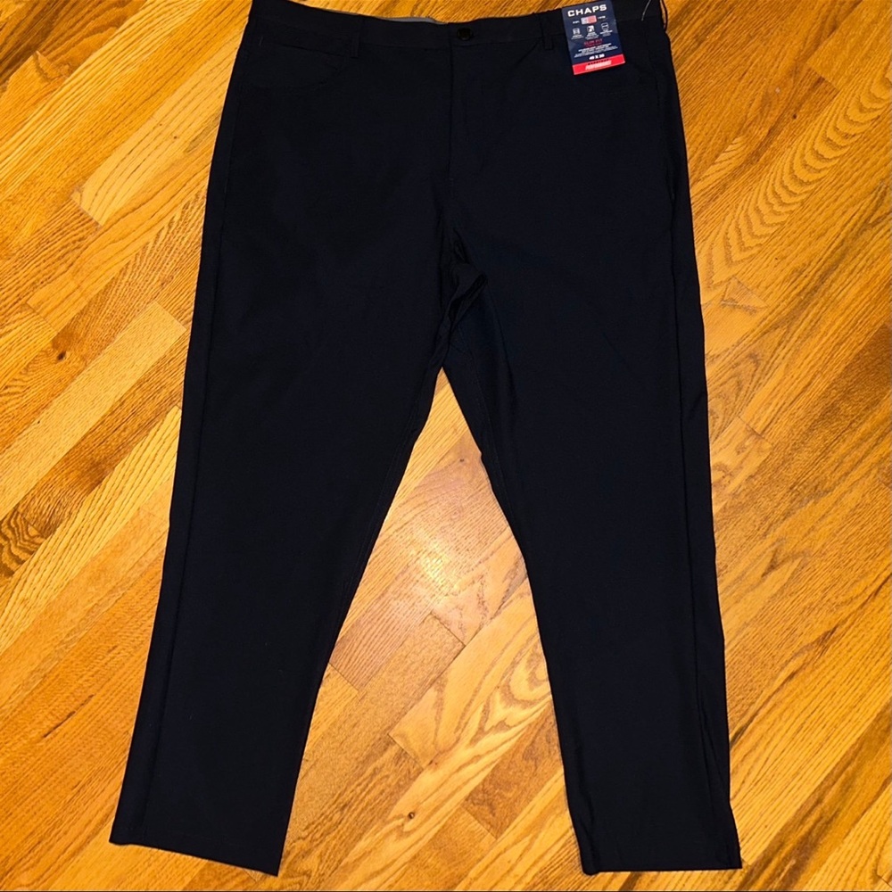 NWT Chaps Men's Slim Fit Straight Leg Everyday Performance - 40x30.